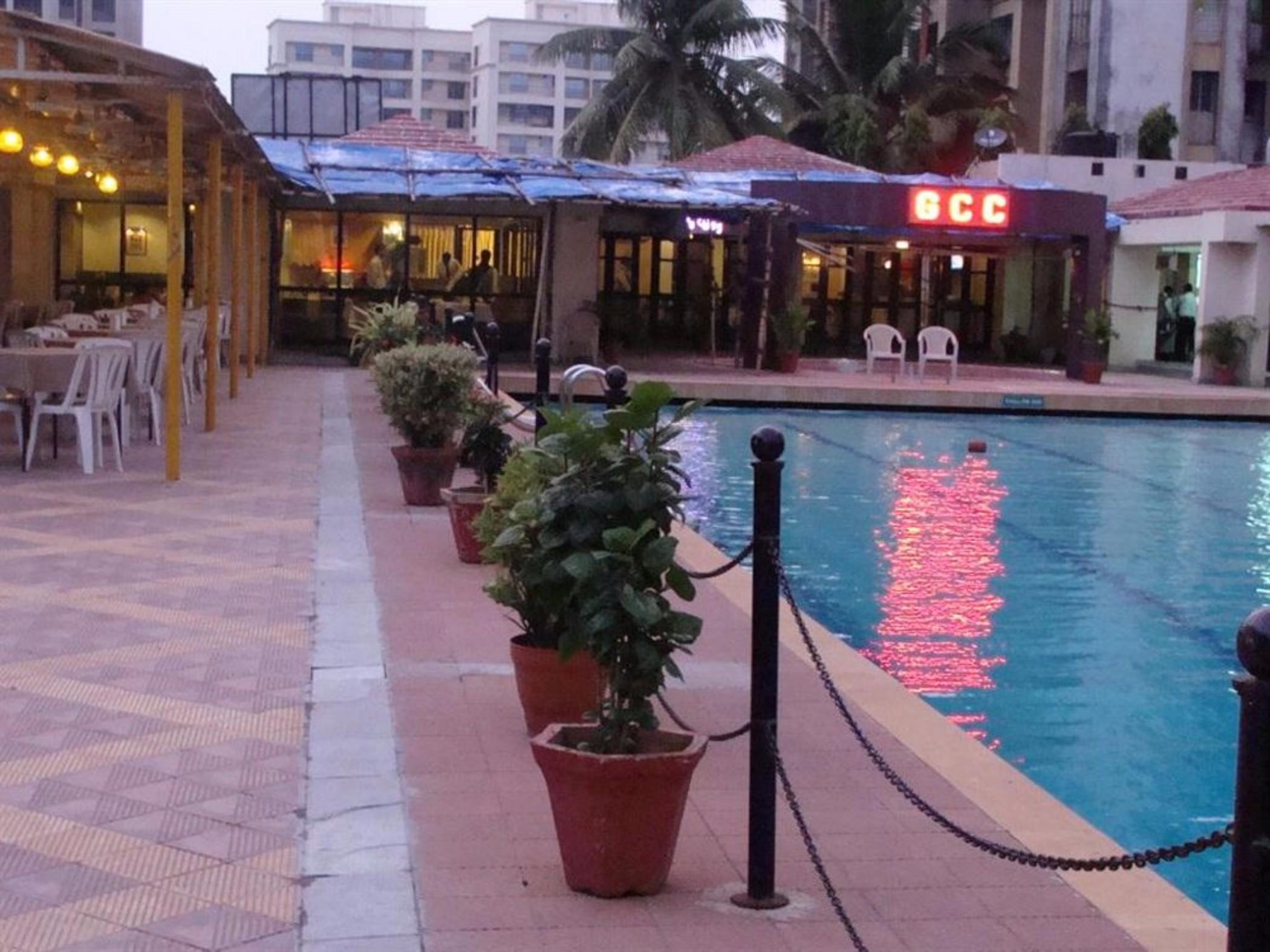 Gcc Hotel And Club Mira-Bhayandar Bagian luar foto